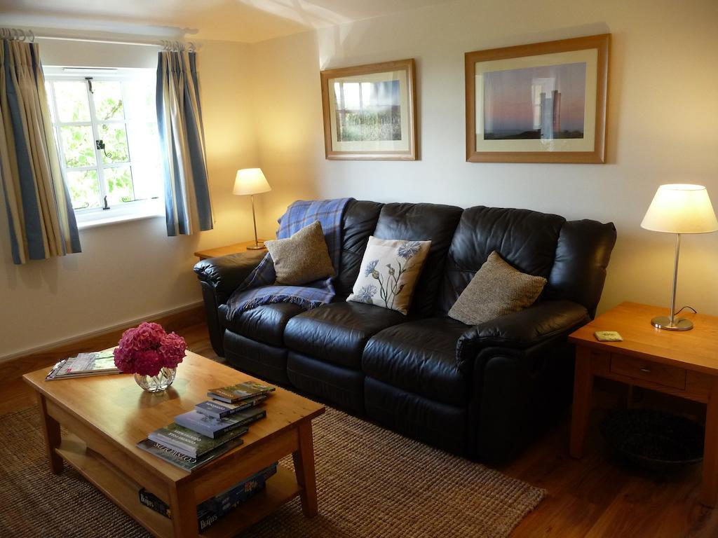 The Apartment At Hillside Lodge Broadway  Room photo